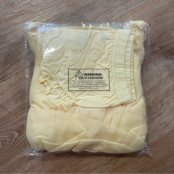 NEW Little Sleepies Disney Princess Belle Dress with Bloomers - 12-18M - Picture 4 of 5